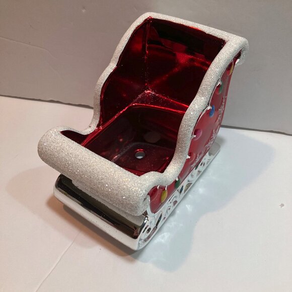 Bath & Body Works Ceramic Christmas Sleigh Soap Holder NEW - Picture 2 of 3